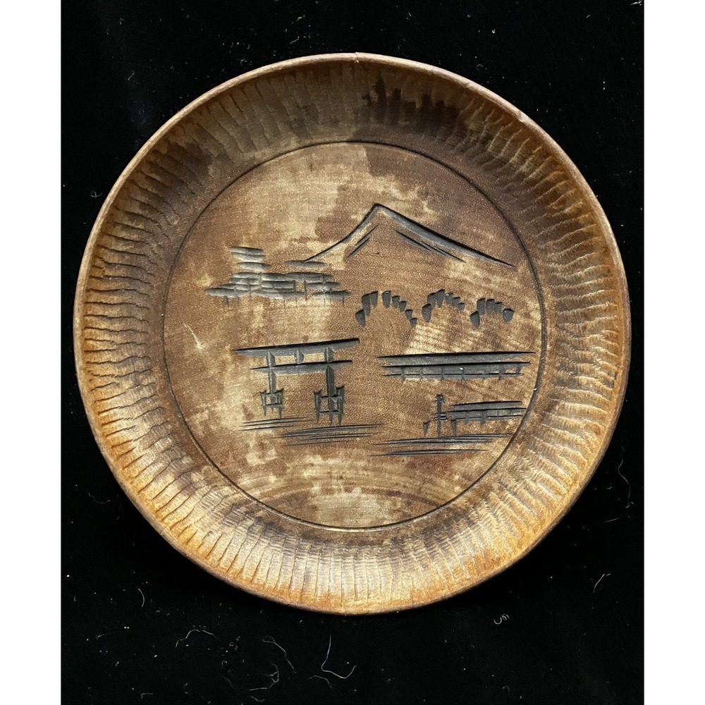 VTG Wood Hand Carved Obon Japanese Mt Fuji Landscape Etched Scene Dish Tray